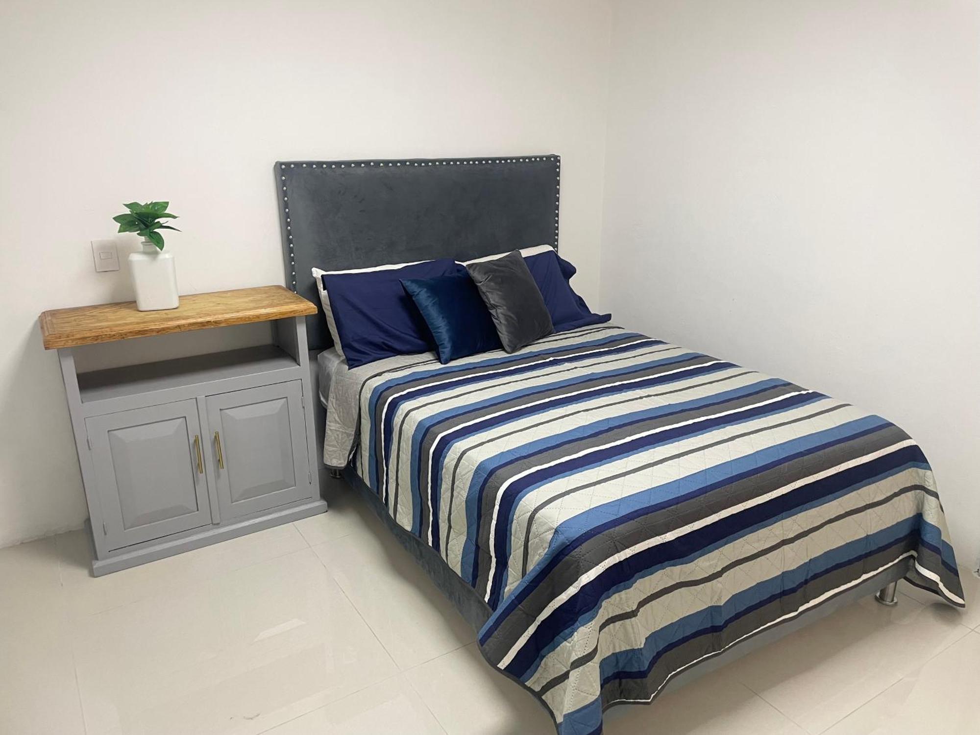 Suite Jacarandas 103 Guadalajara Ngoại thất bức ảnh